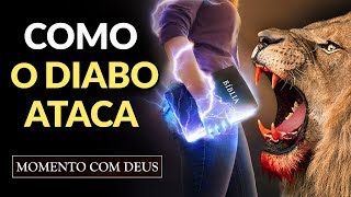 COMO O DIABO ATACA A VIDA DE UM CRISTÃO Leão vs Zebra  73 Momento com Deus [upl. by Sualakcin6]