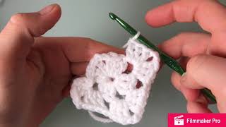 Carré basic au crochetgranny square [upl. by Adnilemre]