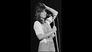 Linda Ronstadt  Desperado  Lyrics [upl. by Hniv423]