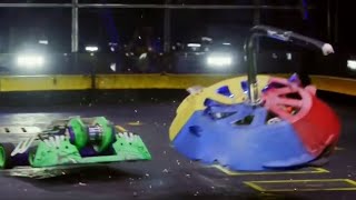 Battlebots 2019 Witch Doctor Vs Gigabyte [upl. by Adev]