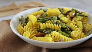 FACILISSIMA PASTA CON ASPARAGI E ZAFFERANO [upl. by Hollister989]