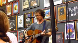 Damien Rice Live at Twist and Shout  quotThe Blowers Daughterquot [upl. by Thevenot]