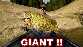 Matts GIANT Crankbait Bass Full Catch Footage [upl. by Rhoda]