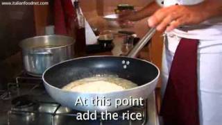 How to Make Risotto Milanese the Italian Way [upl. by Amhsirak]