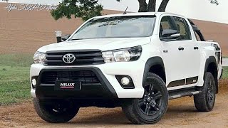 Toyota HILUX 2020 [upl. by Ymrots]