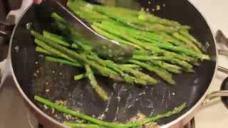 How to Cook Asparagus in a Pan [upl. by Oigres163]