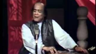 Muhabbat Karne Wale Kam Na Honge  Mehdi Hassan  Live [upl. by Grantland]