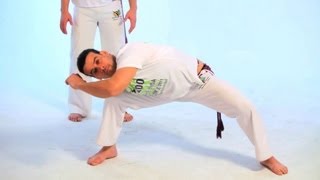 How to Do the Esquiva  Capoeira [upl. by Menken]