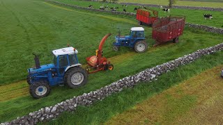 Silage 2021  Old School Ford tw15 and Taarup double chop [upl. by Assisi]