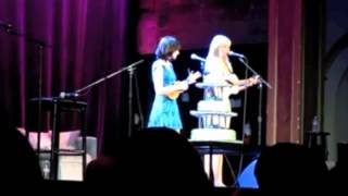 The Fadeaway performed by Garfunkel amp Oates  Telesync [upl. by Myrta]