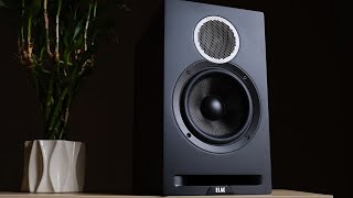 Review The ELAC Debut Reference DBR62  Bookshelf Loudspeaker [upl. by Zellner]