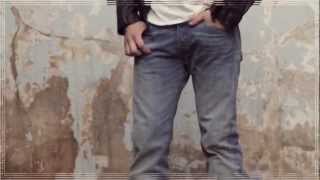 LEVIS® 501® JEANS THE ORIGINAL STRAIGHT [upl. by Attena]