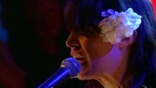 Feist  I Feel It All – Live in San Francisco [upl. by Notnyw]